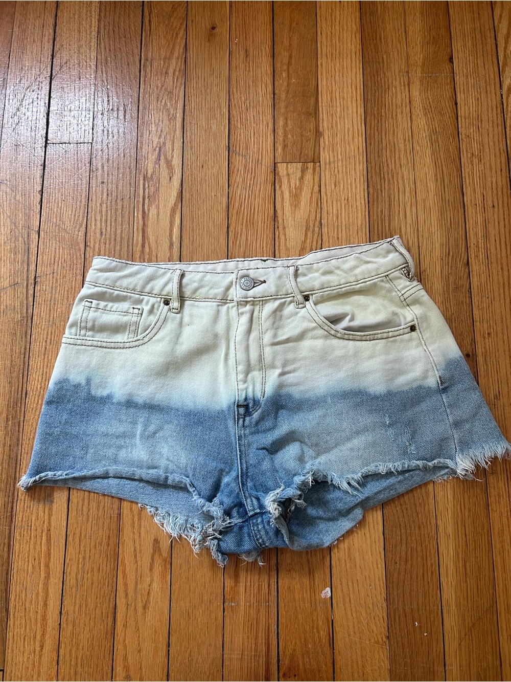 PacSun Two-Tone Dip Dye High-Rise Denim Shorts - Yellow & Blue